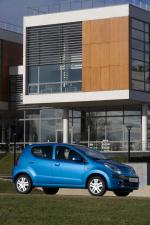 Nissan Pixo 2008 года
